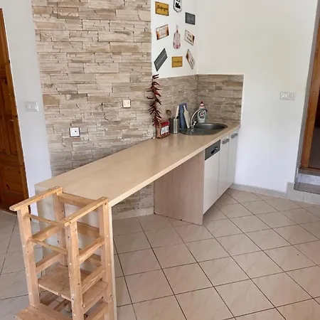 Dom S Bazenom * Štúrovo